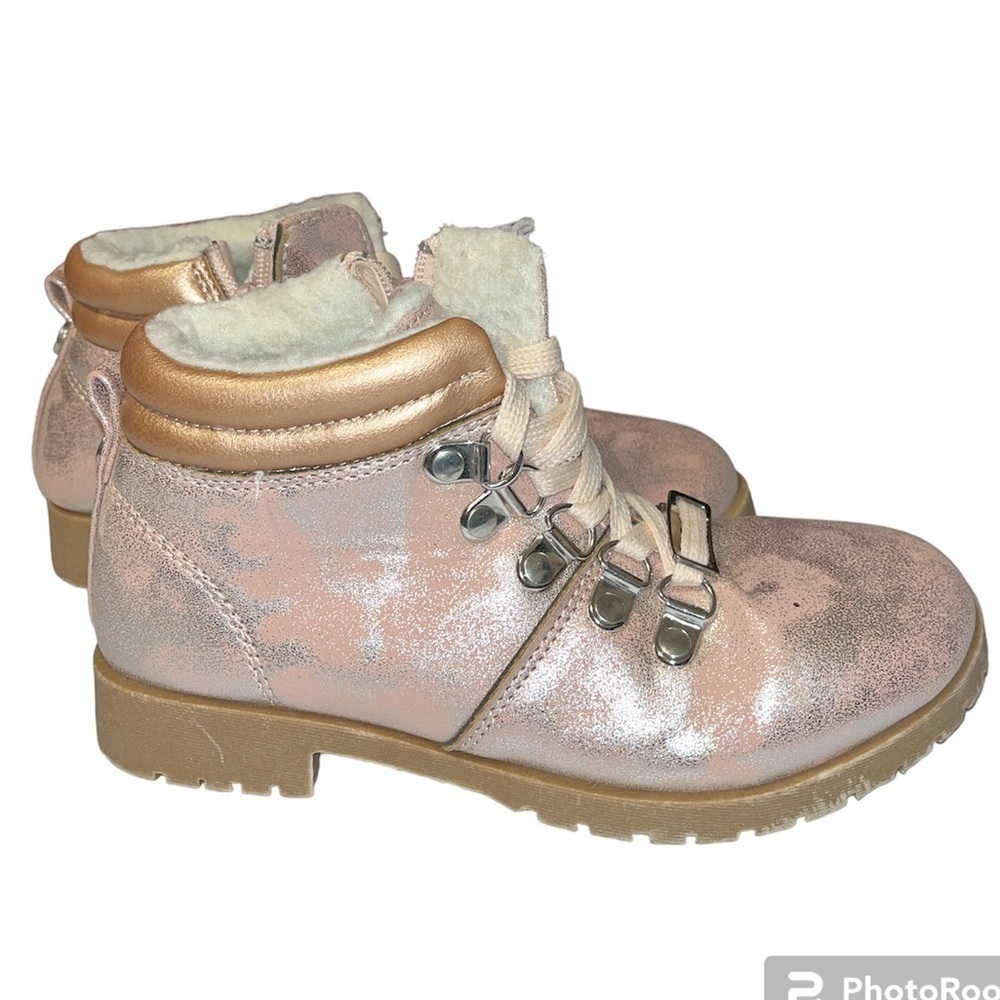 BEBE hiking boots